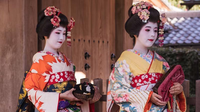 Geisha-Maquillage-Kyoto