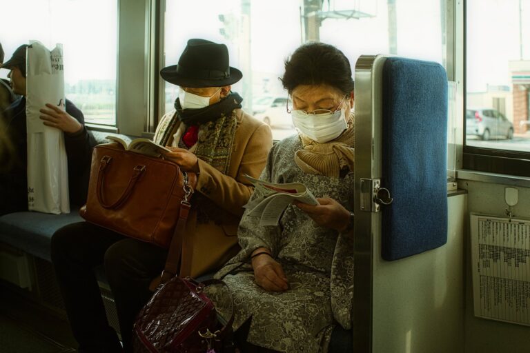 japon-coronavirus-train