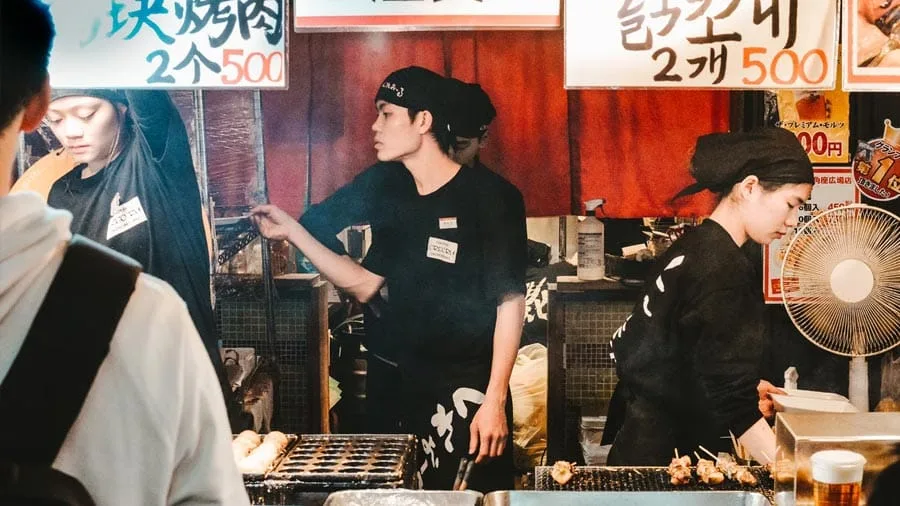 Food-Street-Osaka
