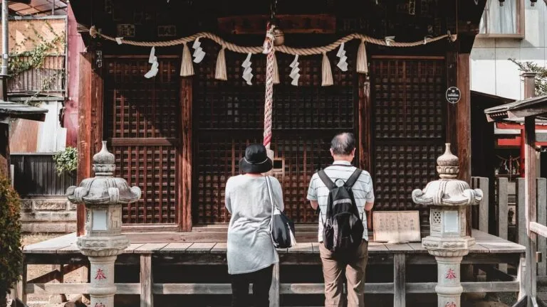 Religion au Japon – Shintoïsme et Bouddhisme, mais pas que