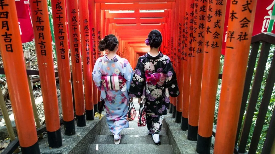 femmes-japonaises-kimono-dos