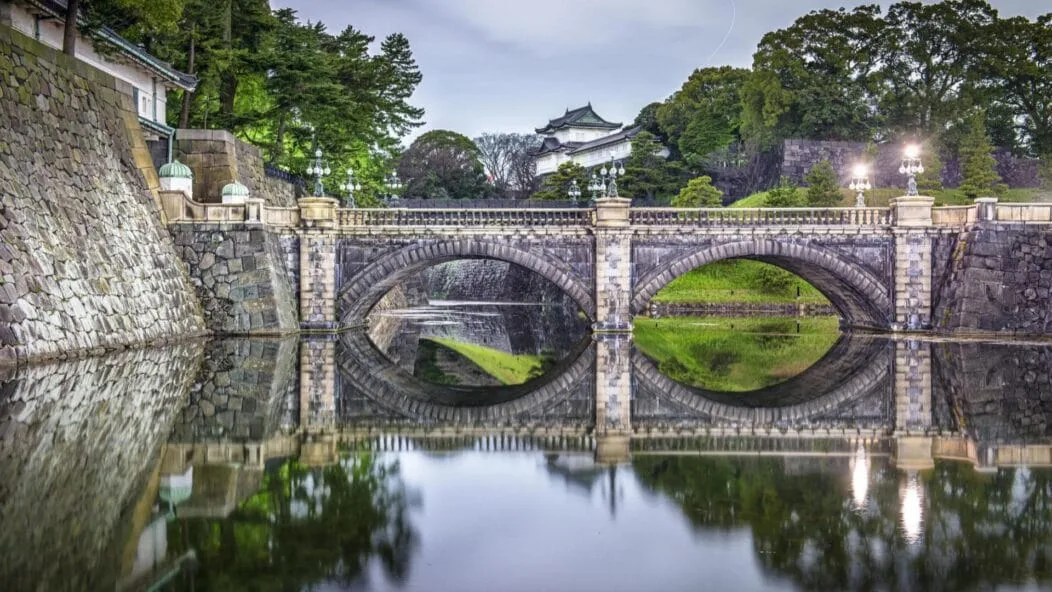 palais-imperial-tokyo-Nijubashi