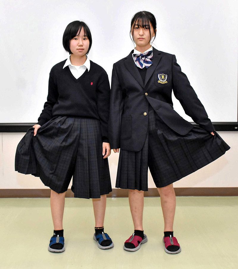 La jupe-culotte dans l'uniforme japonais