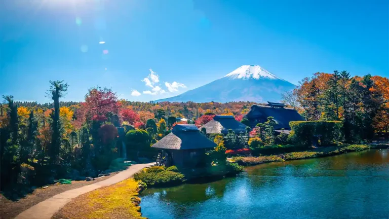 Vue sur le Mont Fuji en été au Japon