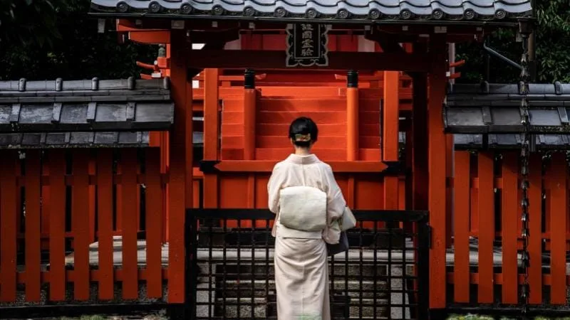 Sanctuaires au Japon : portes vers le monde spirituel