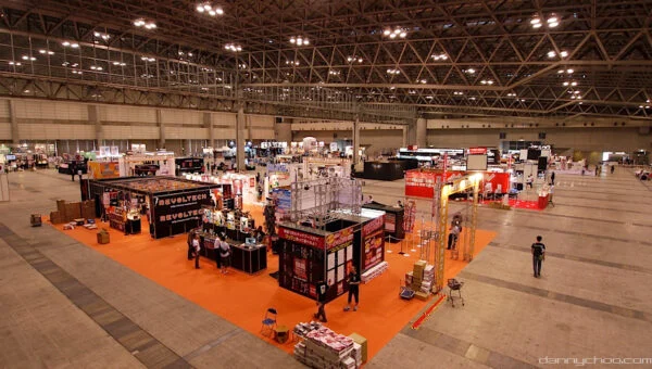 Vue intérieure du Makuhari Messe, lieu de la Jump Festa 2027