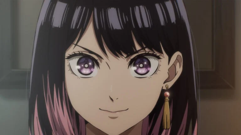 Gros plan sur Akane, souriante et sûre d'elle, dans la bande-annonce de la saison 2 d'Akane-banashi