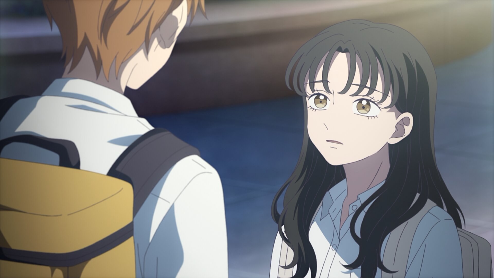 Minato et Koyuki se parlent sur le chemin du lycée dans The Ramparts of Ice saison 2